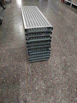 21 Peldaños Escalera 80 x 25 Cm .