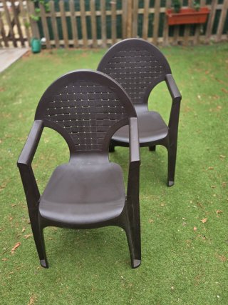 Sillas de jardín de plástico (2 unidades)