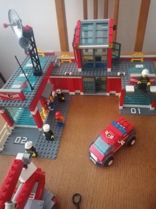 Estación de bomberos LEGO 7206