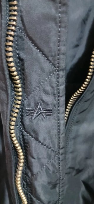 Chaqueta Alpha Industries Negra