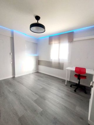 Piso en venta en Parque Ayala - Jardín de la Abadía - Huelín en Málaga