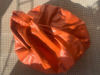 Puff pera polipiel naranja SANCHEZ HOGAR