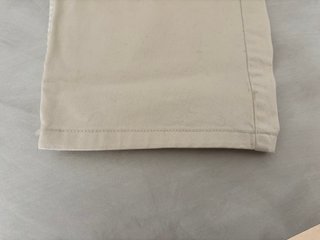 Pantalón cargo beige mujer
