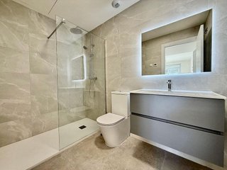 Piso en venta en Cala de Finestrat en Finestrat