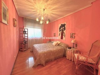 Piso en venta en Cascajos - Piqueras en Logroño