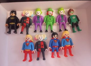 Pack 10 Figuras Playmobil DC Colección Kinder.