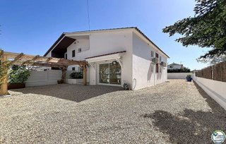 Chalet en venta en Empuriabrava en Castelló d´Empúries