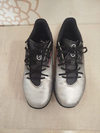 Botas Fútbol Puma King Infantil Talla 36