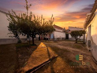 Chalet en venta en Don Benito