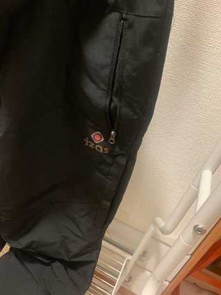 Pantalones de esquí negros con tirantes