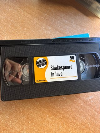 Película VHS Shakespeare in Love (Español)
