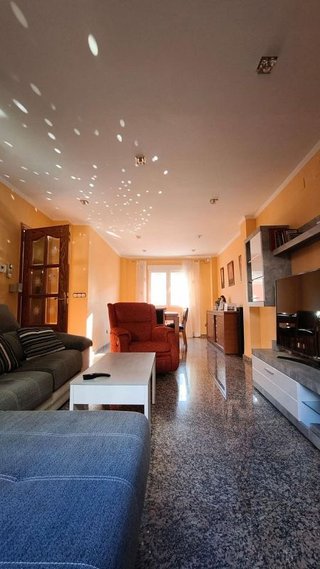 Casa adosada en venta en Huétor Vega