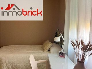 Chalet en venta en Lucena