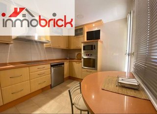 Chalet en venta en Lucena