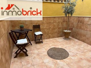 Chalet en venta en Lucena