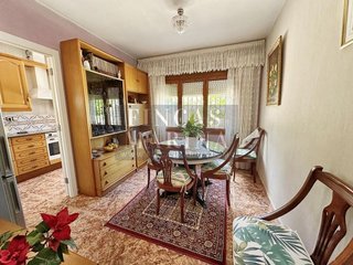 Chalet en venta en Vallirana