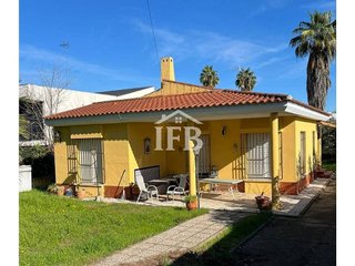 Chalet en venta en Maria Auxiliadora - Barriada LLera en Badajoz