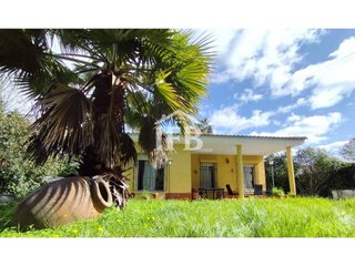 Chalet en venta en Maria Auxiliadora - Barriada LLera en Badajoz