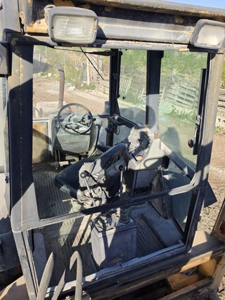 Retroexcavadora Ford 655C