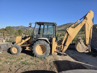 Retroexcavadora Ford 655C