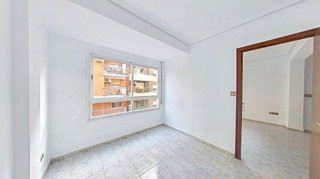 Piso en venta en L´Amistat en Valencia
