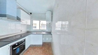 Piso en venta en L´Amistat en Valencia