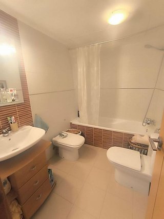Piso en venta en Playa de los Boliches en Fuengirola