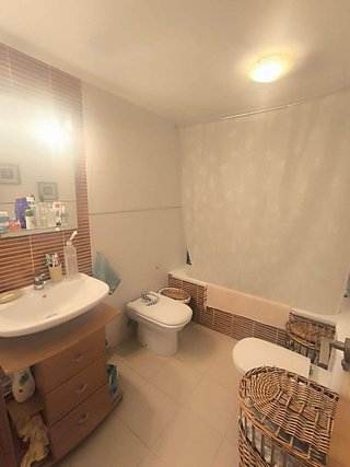 Piso en venta en Playa de los Boliches en Fuengirola