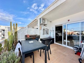 Piso en venta en Castell (Es)