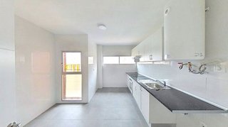 Piso en venta en Reyes Católicos en Alcalá de Henares