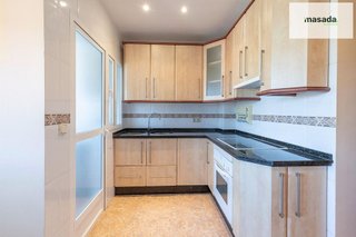 Piso en venta en Polígono Cartuja – La Paz en Granada
