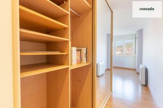 Piso en venta en Polígono Cartuja – La Paz en Granada