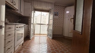 Piso en venta en Azpilagaña en Pamplona
