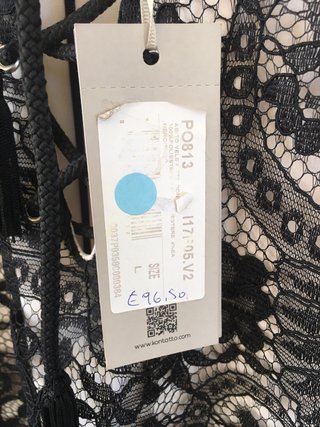 Vestito pizzo nero con scollo incrocio con nappine