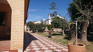 Chalet en venta en Espartinas Pueblo en Espartinas