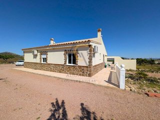 Chalet en venta en Monóvar/Monòver