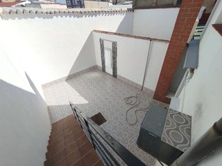 Casa adosada en venta en Tomelloso