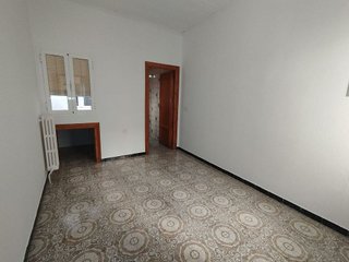 Casa adosada en venta en Tomelloso