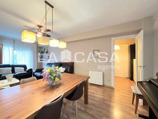 Piso en venta en Artigas - Llefià en Badalona