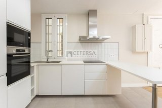 Piso en venta en El Putxet i el Farró en Barcelona