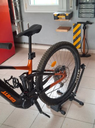 Bicicleta Eléctrica Giant