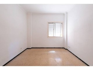 Piso en venta en Guanarteme en Palmas de Gran Canaria(Las)