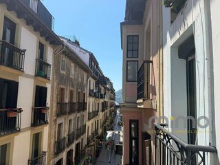 Piso en venta en Parte Vieja en San Sebastián-Donostia