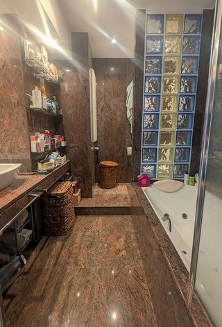 Piso en venta en Las Arenas Centro en Getxo