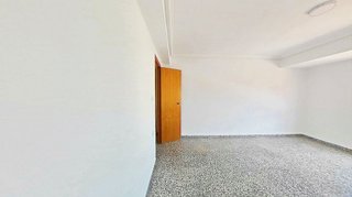 Piso en venta en Torrefiel en Valencia
