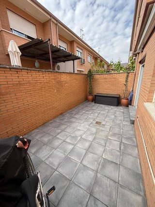 Casa adosada en venta en Ensanche en Alcalá de Henares