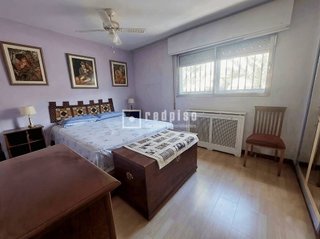 Casa adosada en venta en Orcasitas en Madrid