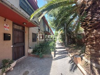 Casa adosada en venta en Orcasitas en Madrid