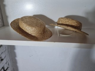 Sombrero de mimbre para mujer