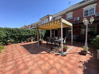 Casa adosada en venta en Las Américas en Parla